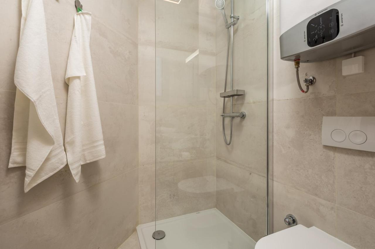 Luxury City Center Apartment -50M To The Sea Abbazia Esterno foto